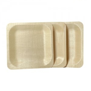 Plato de Madera Cuadrado   15cm x 12un  DBP15