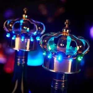 Luz p/ Botella  CORONA  Recargable  XLB02